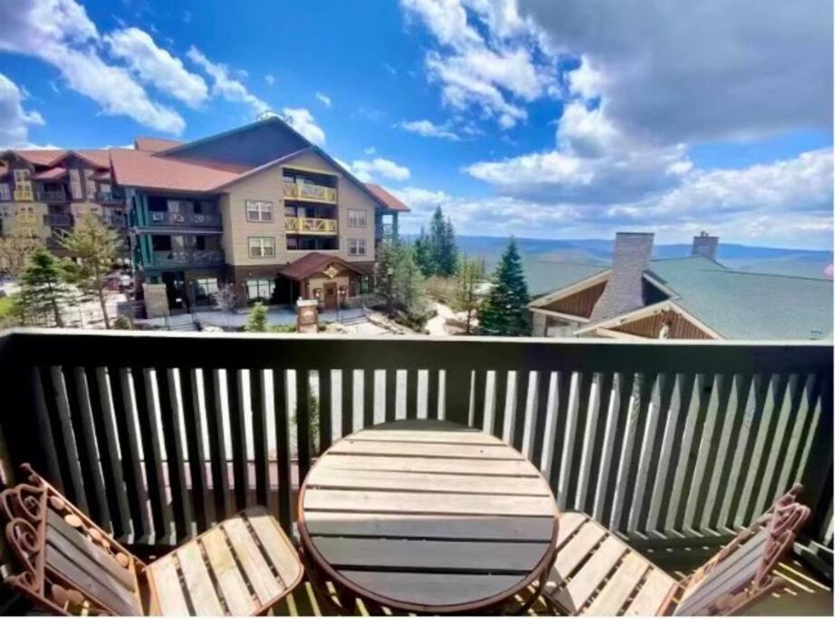Snowshoe Mountain Retreat! Ski In And Out! Bagian luar foto