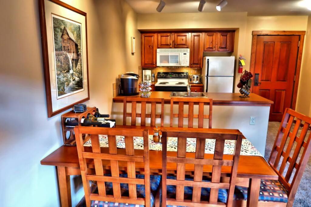 Snowshoe Mountain Retreat! Ski In And Out! Bagian luar foto