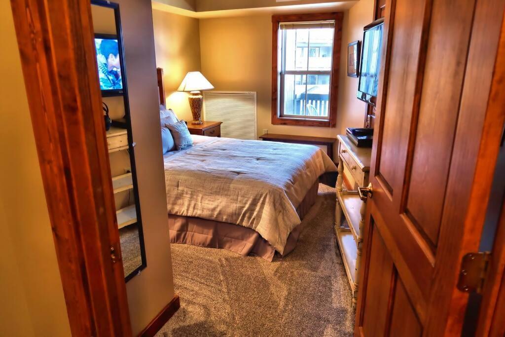 Snowshoe Mountain Retreat! Ski In And Out! Bagian luar foto